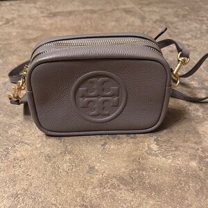 Tory Burch Perry Camera Bag